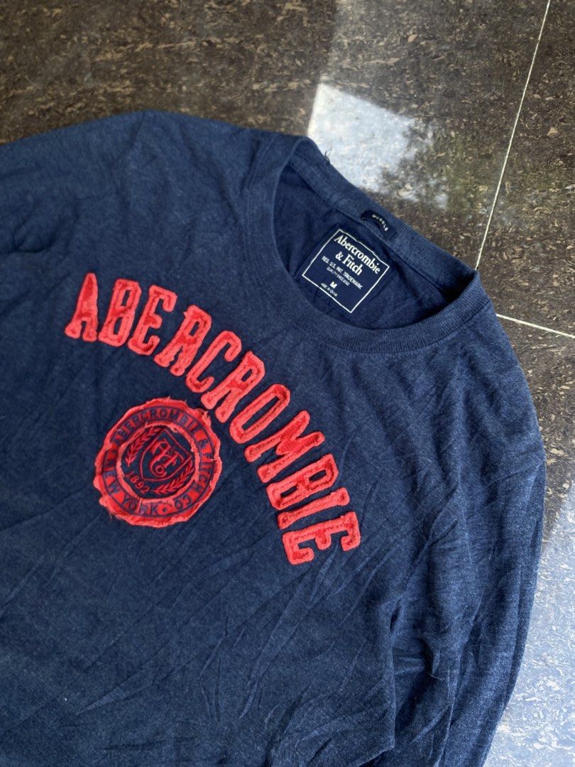 Abercrombie&Fitch (Category: Formal Shirts) located in Aloran. Submitted by thriftnijep.04 (Listing ID 1468935334, Image 3). Description: Excellent Condition Dimes: 21 x 27 Issue: None Color rate: 9/10.