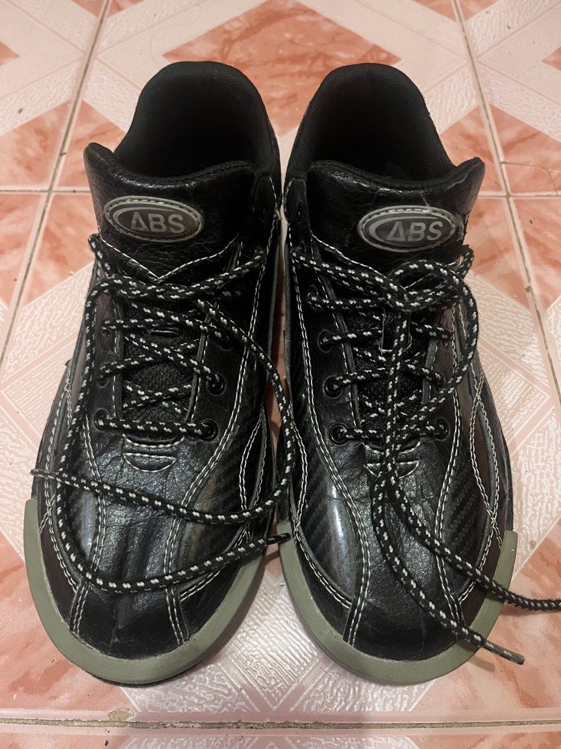 ABS Pro-Am Black Bowling Shoes (Category: Sneakers) located in Pasig City. Submitted by calmfish-776876 (Listing ID 1468981986, Image 3). Description: - Brand/Model: ABS Pro-Am Bowling Shoes - Color: Black with white contrast stitching and striped laces - Protection & Grip: Grey rubber toe caps and durable rubber soles - Ideal For: League nights or casual bowling sessions - Condition: Sturdy build and ready to use.
