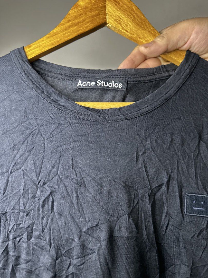 ACNE STUDIOS (Category: Tshirts & Polo Shirts ) located in Molave. Submitted by thriftmate13 (Listing ID 1468990355, Image 2). Description: .
