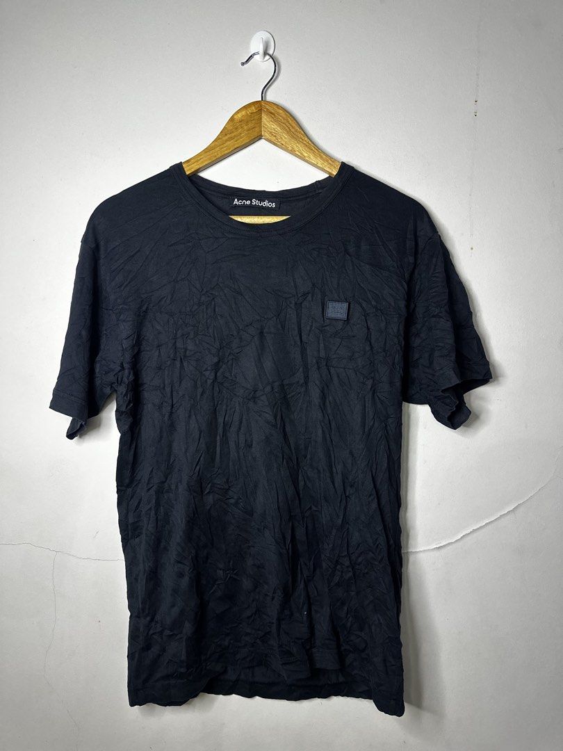ACNE STUDIOS (Category: Tshirts & Polo Shirts ) located in Molave. Submitted by thriftmate13 (Listing ID 1468990355, Image 1). Description: .