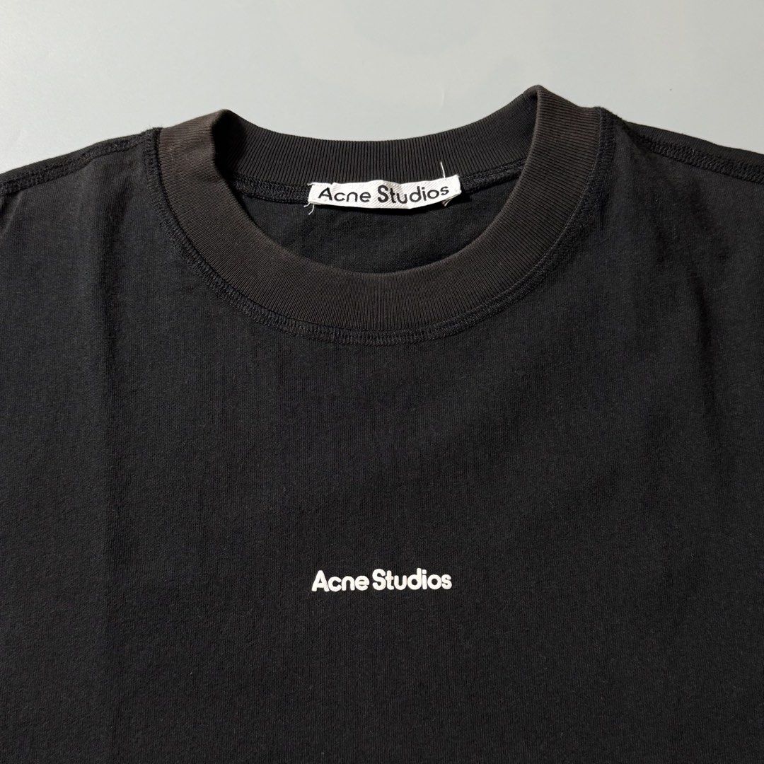 ACNE STUDIOS STAMP BLACK TEE (Category: Shirts) located in Dagupan City. Submitted by dgp.plvg (Listing ID 1468955298, Image 2). Description: ACNE STUDI0S STAMP BLACK TEE Size: Medium Width: 22.5” Length: 28.5” Condition: good as new Issues: none. Mine: ₱3,000.