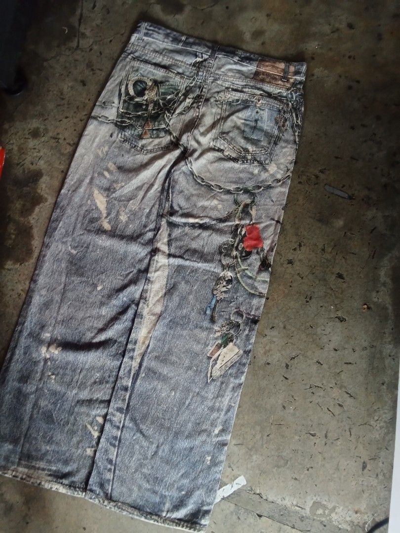 Acne vibes (Category: Jeans) located in Lipa City. Submitted by -mon27thrift14 (Listing ID 1469033132, Image 3). Description: .