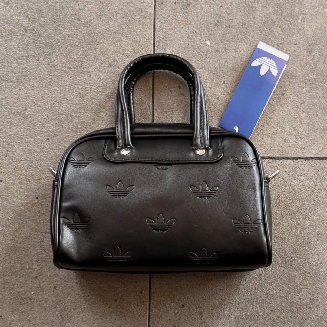 Adidas 2-way Polyurethane Bag (Category: Cross-body Bags) located in Manila. Submitted by hatline_co. (Listing ID 1469094594, Image 1). Description: .