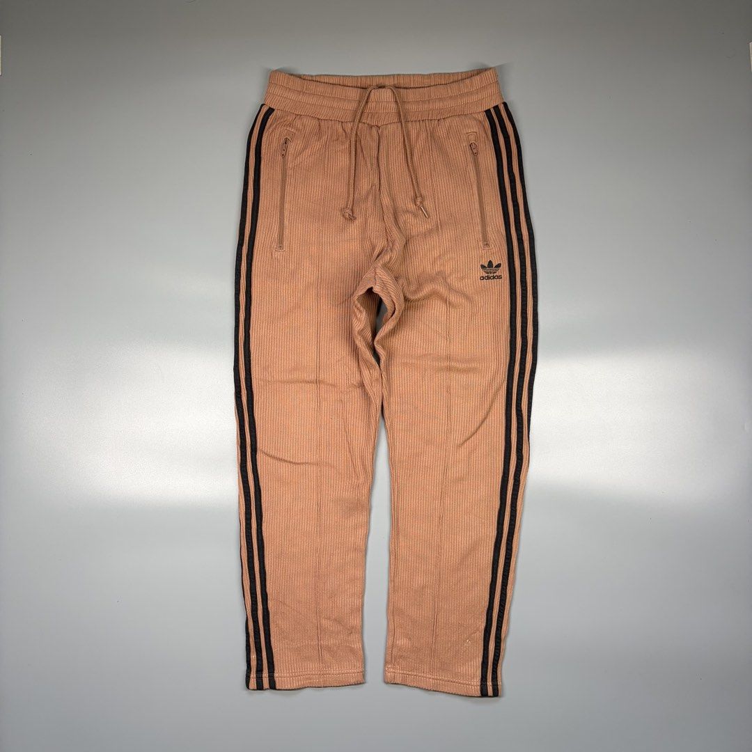 Adidas Adicolor Classic Waffle Beckenbauer Track Pants (Category: Joggers) located in Cavite. Submitted by onebeancent (Listing ID 1469073642, Image 3). Description: Size: Medium (32 to 36 Waisltine) Dimension: 37" Length | 7" Hem Color: Clay Strata Color Rate: 10/10 Issue: None Condition: Like new‼️ Price: 950 Additional Shipping Fee (J&T Medium Pouch) 125php Luzon 145php visayas 185php mindanao.