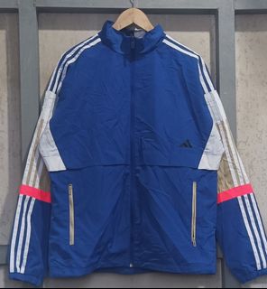 (Category: ) located in . Submitted by thriftben (Listing ID 1468930546, Image 1). Description: .