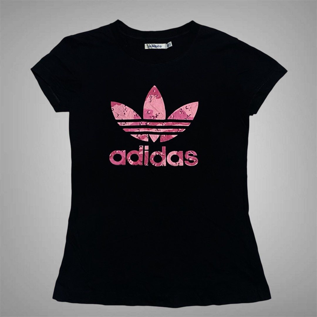Adidas camouflage XS (Category: Shirts) located in Mabalacat. Submitted by stellargarments (Listing ID 1468973359, Image 1). Description: Length : 24 Width : 16 Condition : 9/10 buong buo pa logo makinis pa tela with tags very comfy & smooth on skin need wash lukot pa po fresh from bale.