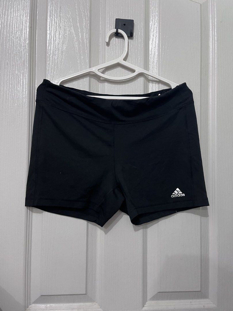 Adidas climacool running shorts large (Category: Shorts) located in Antipolo. Submitted by asdfghjkl66931 (Listing ID 1469048295, Image 1). Description: Bought here sa Carousell but wrong size Large on tag.