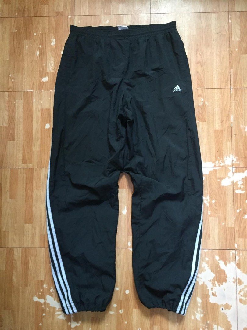 Adidas Climalite Black Track Pants (Category: Joggers) located in Manila. Submitted by stmngo (Listing ID 1468997638, Image 2). Description: Size 2XL on tag 32-40 inches waist 43 inches length Good condition No issue 📍Manage your expectation. Item is thrifted. 📍Nagcarlan, Laguna.