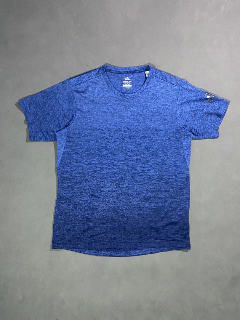 Adidas Dri Fit T shirt (Category: Activewear) located in Dumaguete. Submitted by darios_thrift (Listing ID 1469112834, Image 1). Description: Adidas T shirt ₱450 + sf Dimes : 20 x 26 Excellent condition ✅ Issue : None Need wash Color rate : 10/10 (Color may vary due to lighting).