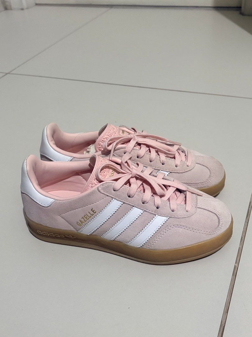 Adidas Gazelle Indoor size 6W (Category: Sneakers) located in Manila. Submitted by miko_kmm (Listing ID 1468997048, Image 1). Description: 💸 Price: ₱5,000 (negotiable) 🌸 Condition: Used once only! Clean soles and no signs of wear. Still in great condition! 📦 Note: No box included. 💳 Payment: Cash or e-wallet 🚚 Delivery fee: Shouldered by the buyer 🚫 No trade or swap. Strictly for sale!.