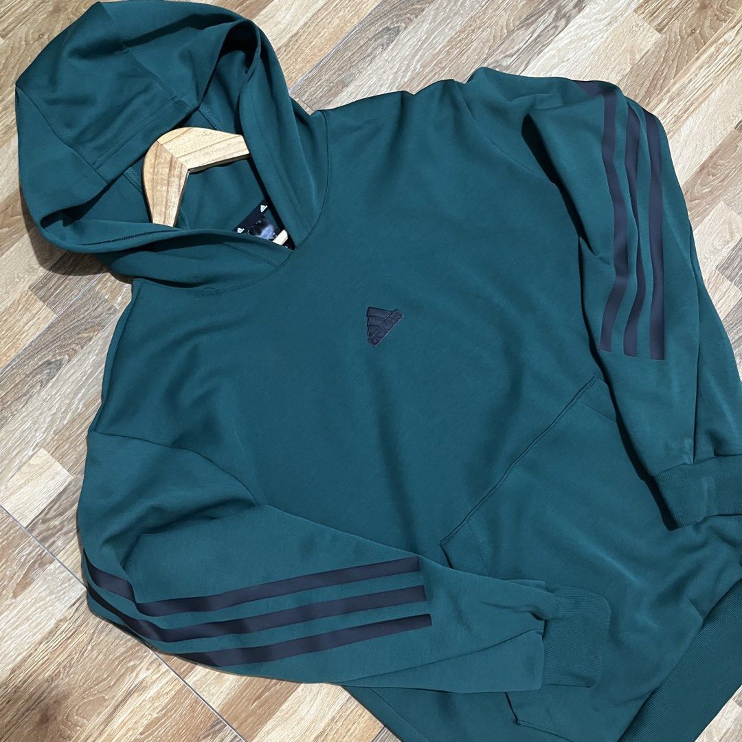ADIDAS HOODIE (Category: Coats, Jackets and Outerwear) located in Polangui. Submitted by rodss7 (Listing ID 1469092923, Image 2). Description: .