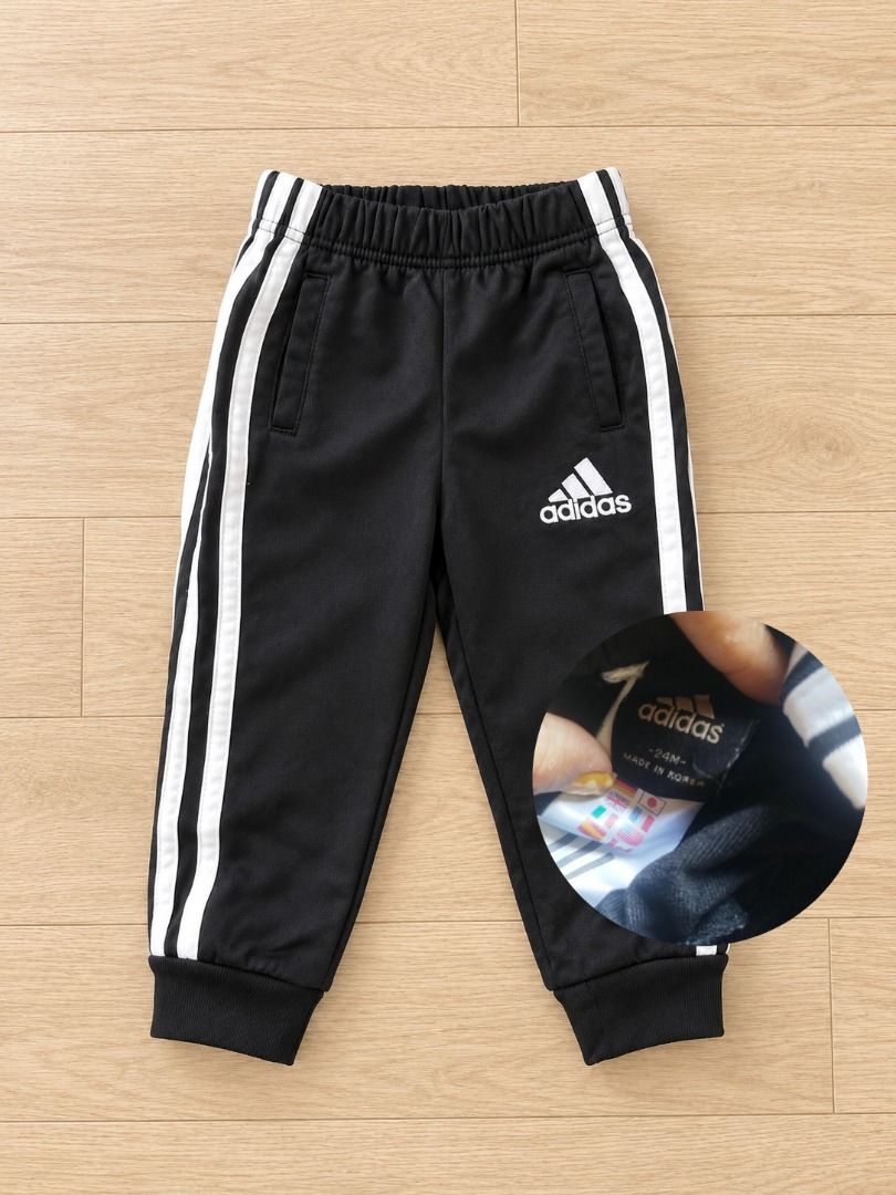 Adidas jogging pants (Category: Babies & Kids Fashion) located in Davao. Submitted by purple_stitch87 (Listing ID 1468963949, Image 1). Description: adidas jogging pants fit to 1 y.o.