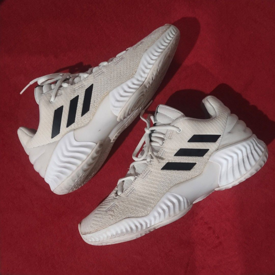 Adidas Pro Bounce Low 2018 'White Black' (Category: Sneakers) located in Virac. Submitted by bigbenplaysthriftstore (Listing ID 1469002815, Image 2). Description: .