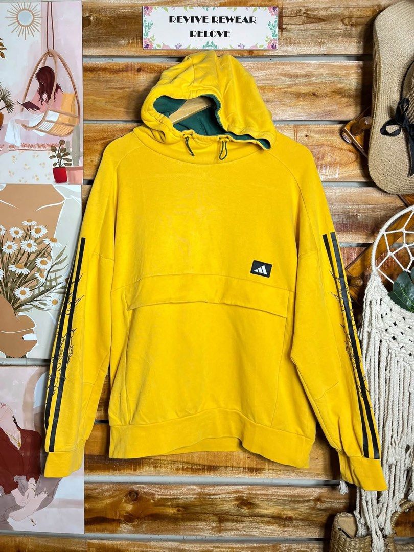 Adidas Pullover Hoodie Jacket (Category: Coats, Jackets and Outerwear) located in Pagadian. Submitted by angelcanzado (Listing ID 1468986347, Image 1). Description: Adidas Pullover Hoodie Jacket Excellent Condition Complete Tags Rubberized Logo Large on Tag .