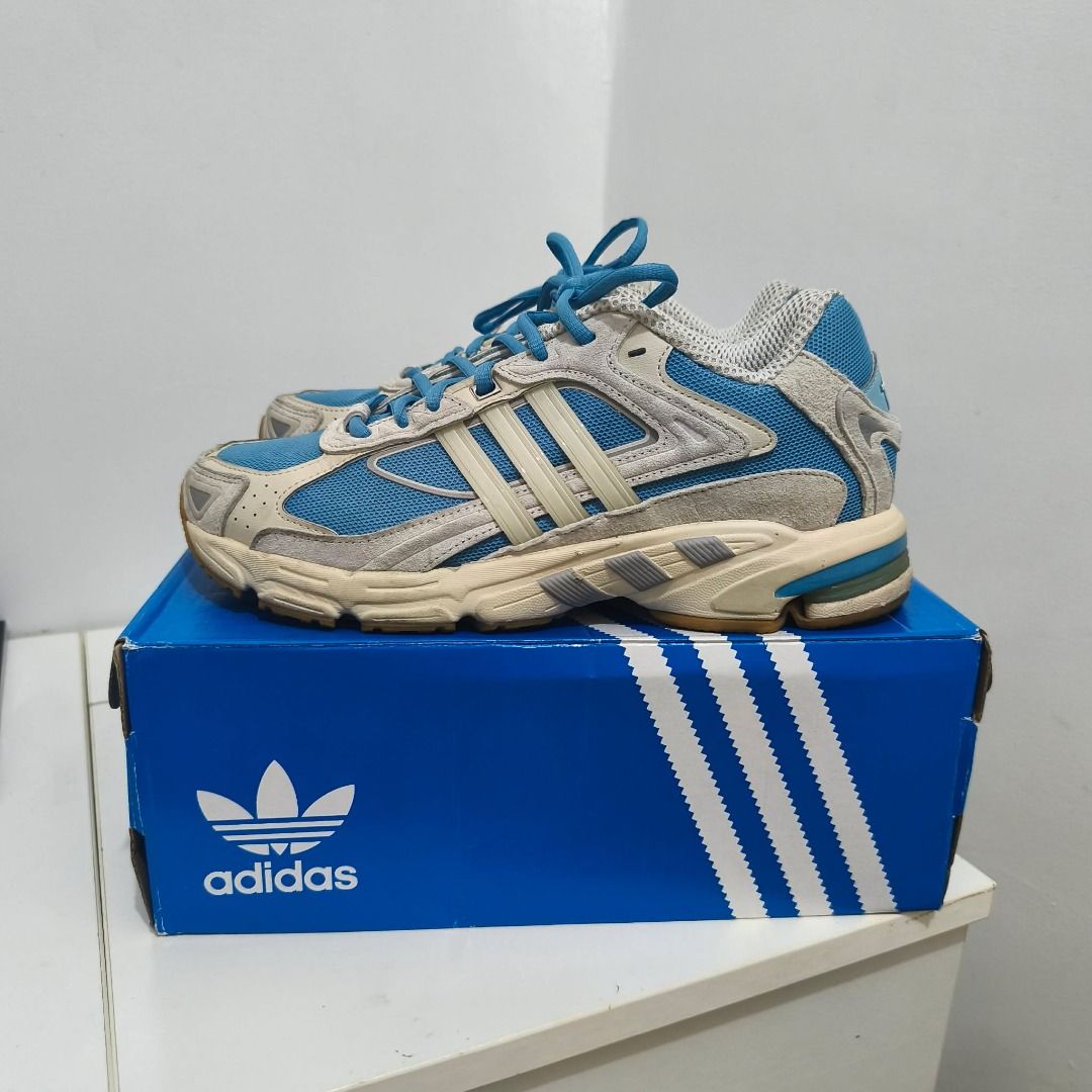 Adidas Response CL "Seoul" (Category: Casual Shoes) located in Caloocan City. Submitted by zenstar_15237d (Listing ID 1468948171, Image 1). Description: Size 8.5 with OG Box Use but in good condition 2k firm Muntinlupa.