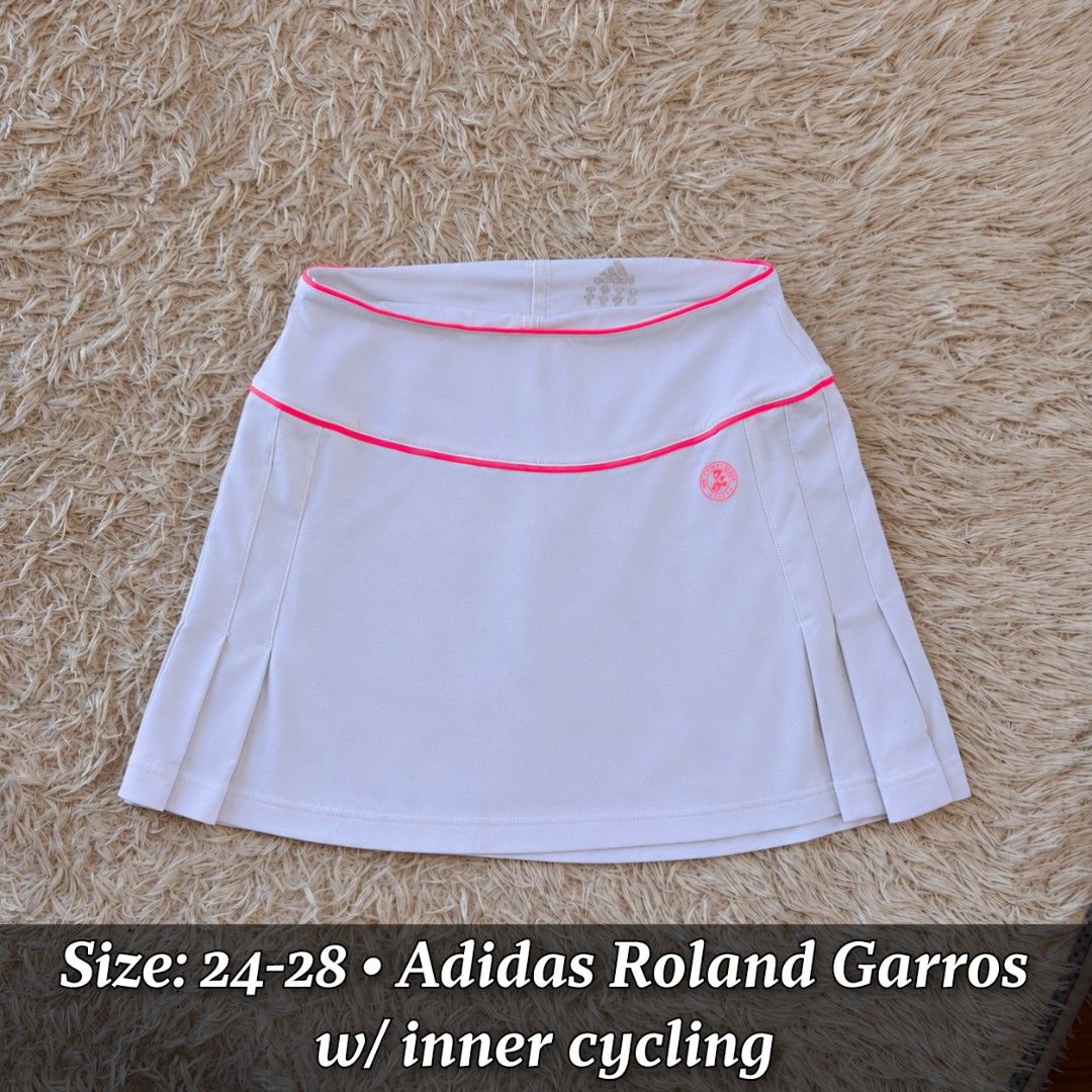 Adidas Roland Garros (Category: Activewear) located in Bogo. Submitted by hasslehard.69 (Listing ID 1469051238, Image 1). Description: .