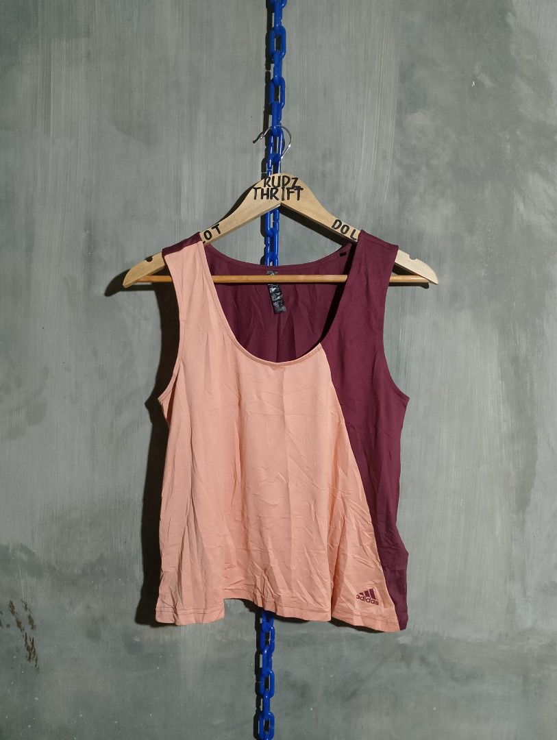 ADIDAS SANDO TANKTOP SMALL (Category: Activewear) located in Sorsogon. Submitted by rudzthrift360 (Listing ID 1468957880, Image 1). Description: .