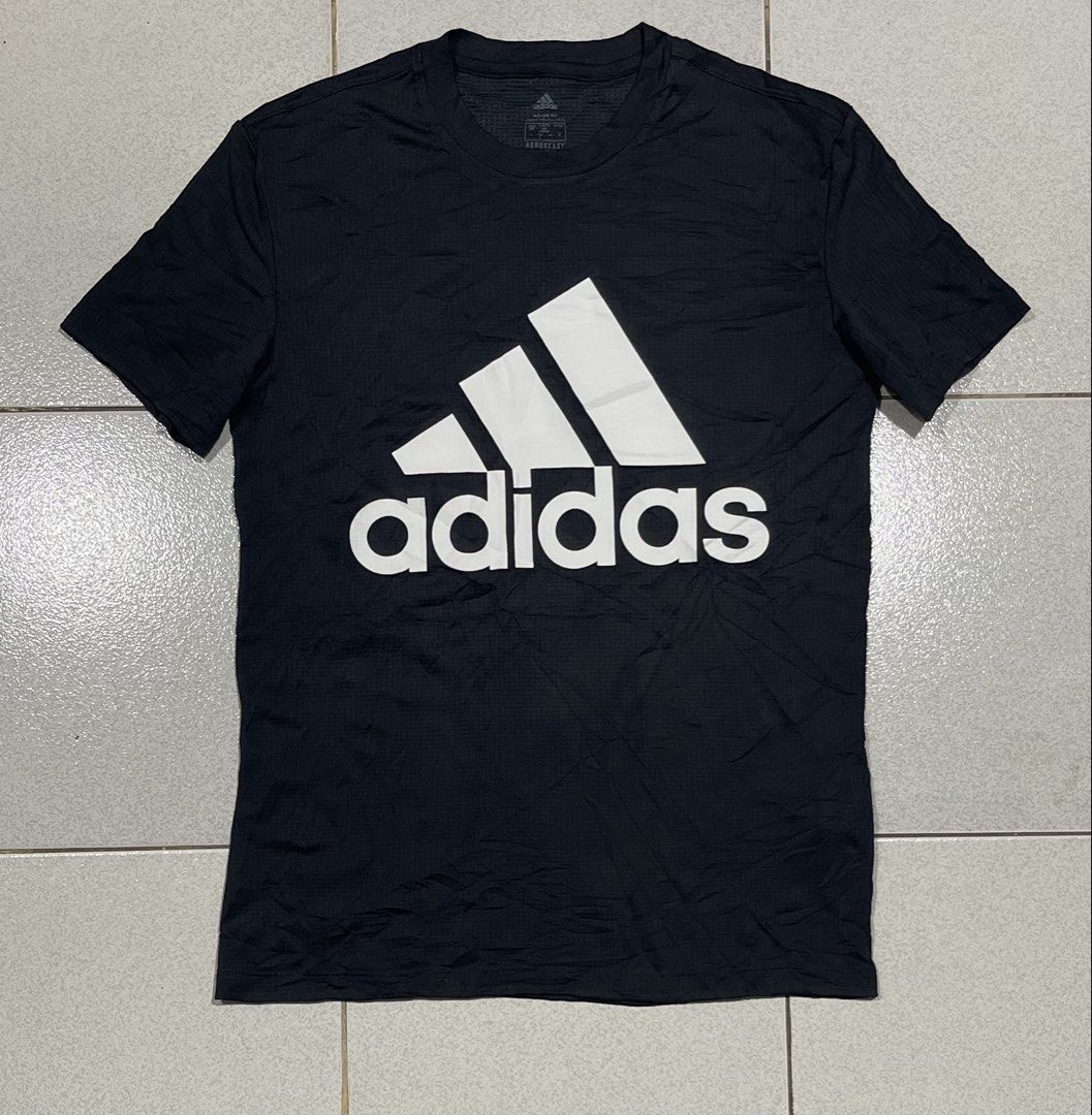 Adidas Shirt (Category: Activewear) located in Mandaue City. Submitted by MJ_80 (Listing ID 1469079770, Image 1). Description: Adidas Big Logo Short Sleeve Shirt Aeroready Medium Dimes : 17.5 X 26 See photos for measurements Color rate & Condition : 9.9/10 Price : 580.