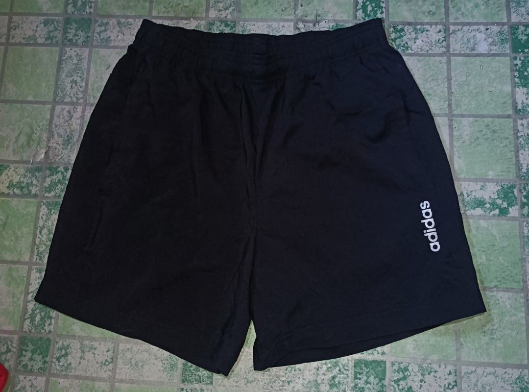 Adidas Sports short (Category: Activewear) located in Toledo. Submitted by marianallidapse1994 (Listing ID 1469101494, Image 2). Description: as new size medium gwapo nito garterized.