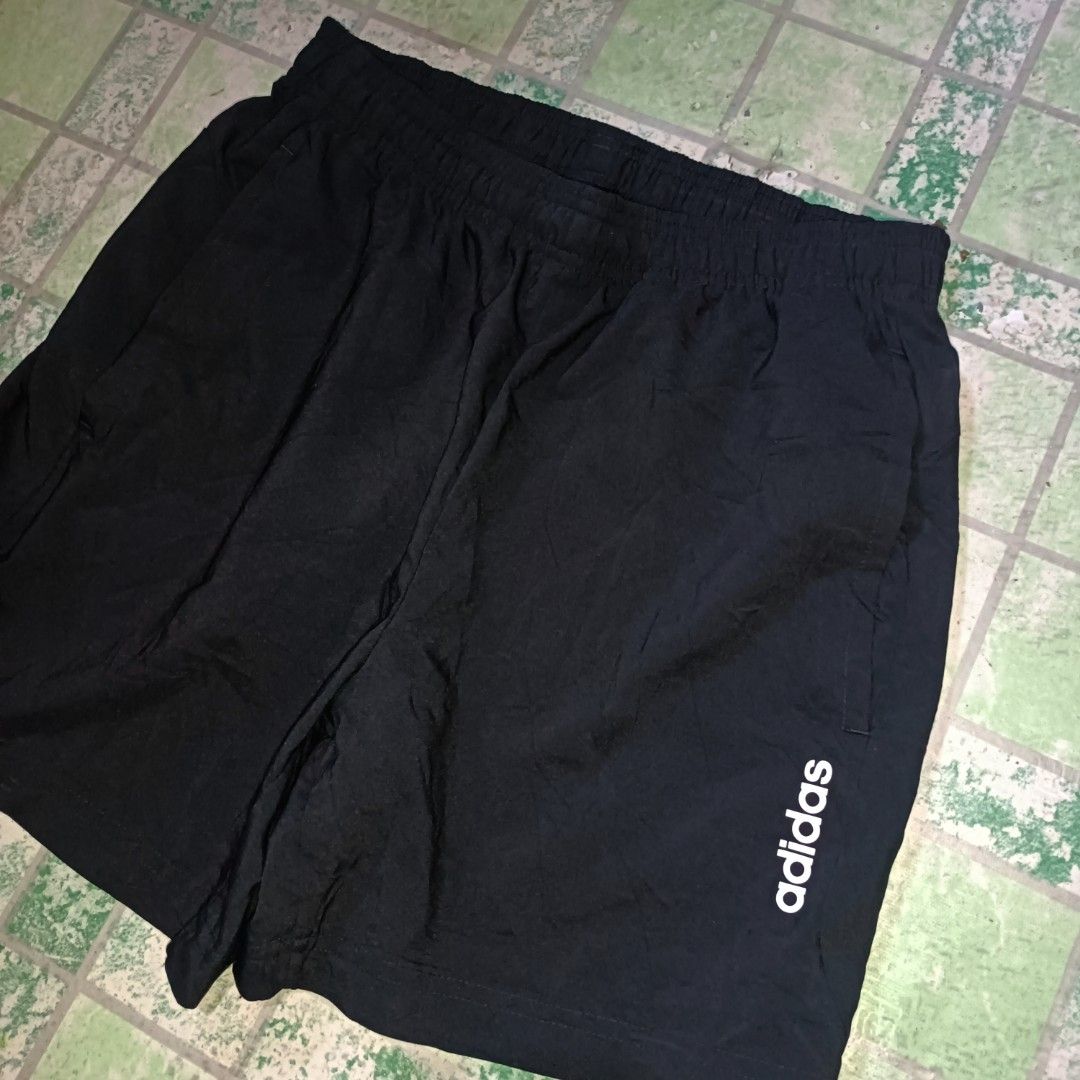 Adidas Sports short (Category: Activewear) located in Toledo. Submitted by marianallidapse1994 (Listing ID 1469101494, Image 3). Description: as new size medium gwapo nito garterized.