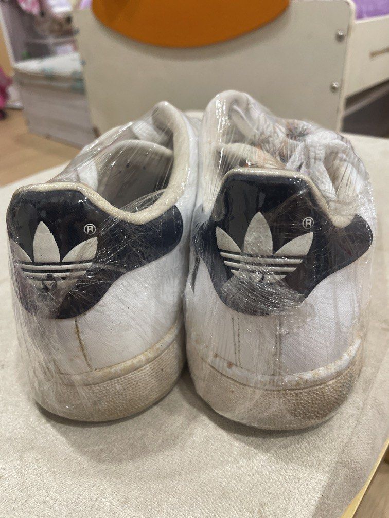 Adidas Stan Smith (Category: Sneakers) located in Manila. Submitted by bedlambuzz (Listing ID 1469054111, Image 2). Description: Wysiwg No box Plastic wrapped for storage Worn as described Clean soles as I keep my shoes clean.