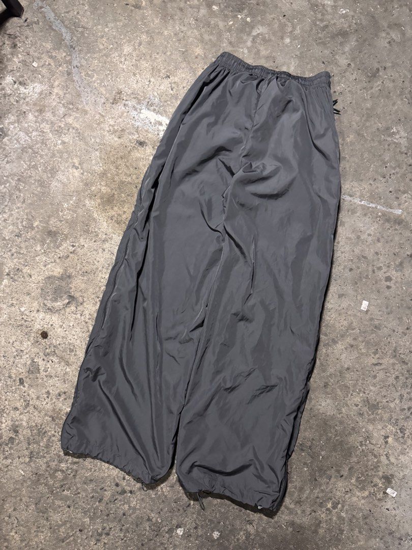 Adidas tracker pants (Category: Jeans) located in Pasig City. Submitted by dripthrift1600 (Listing ID 1469080427, Image 2). Description: - Adidas Tracker pants - Excellent Condition - Issue: None - Dimes: 30x38x9.