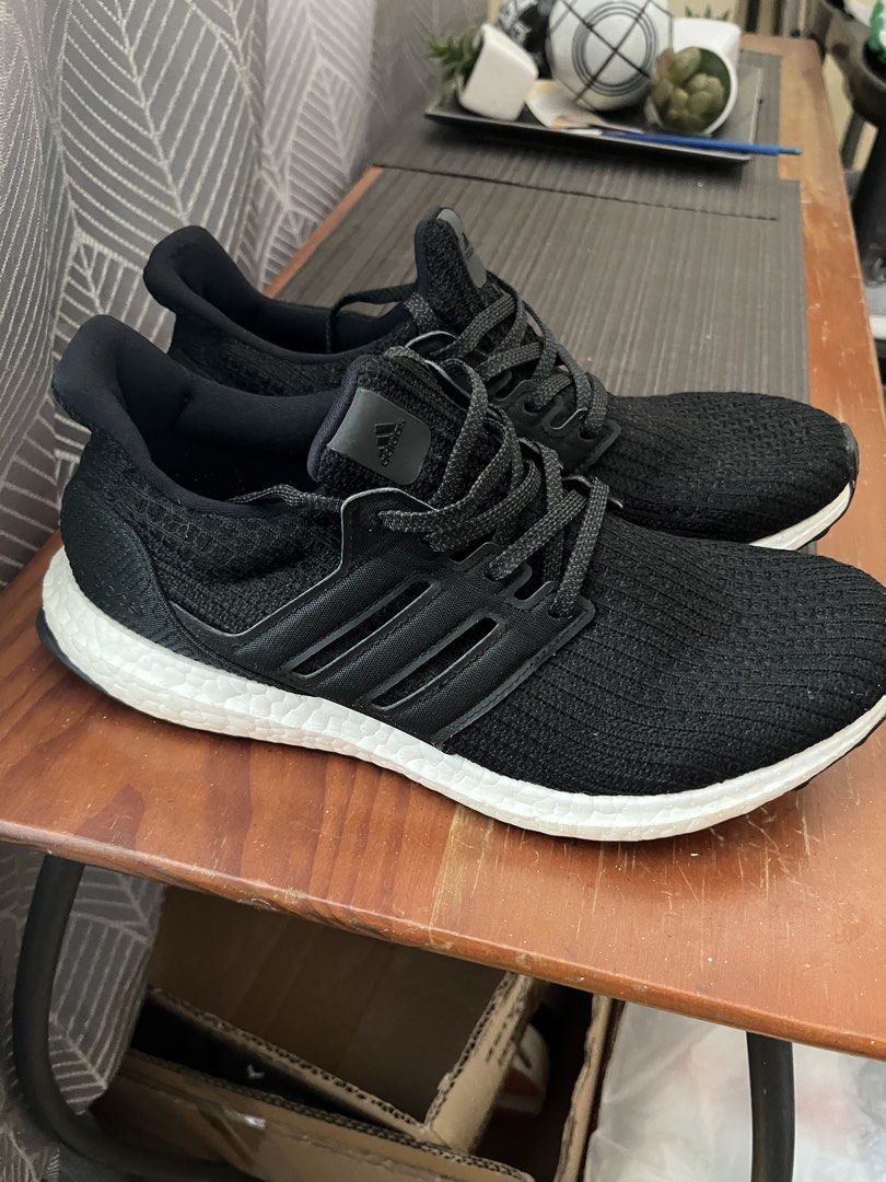 Adidas Ultraboost (Category: Sneakers) located in Las Pinas. Submitted by deepsouthe (Listing ID 1468996577, Image 1). Description: Adidas Ultraboost M8, W9.5, 7.5uk, 41.5ur, 26cm Excellent condition, no issues Php1,950 plus sf Las Pinas area.