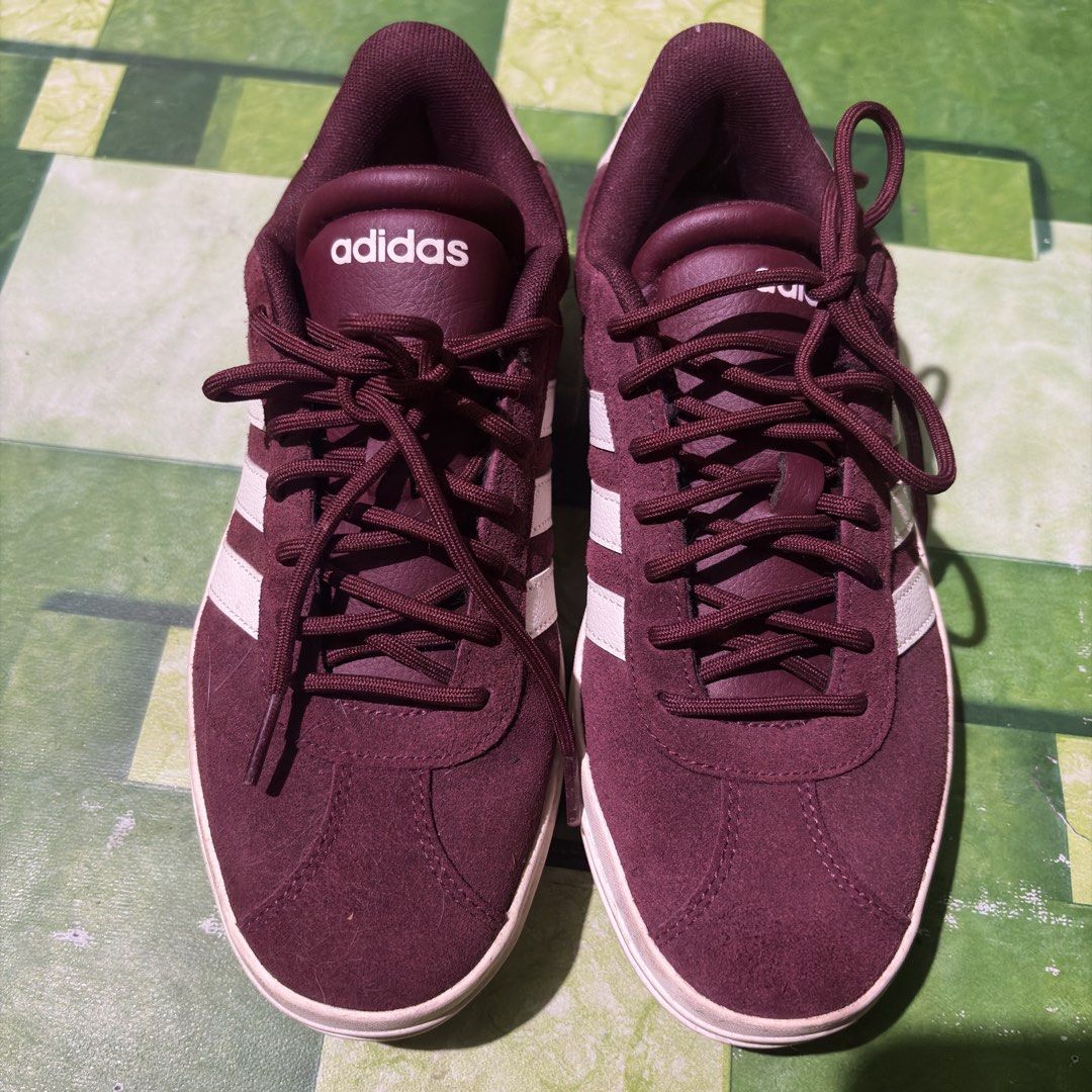Adidas VL court Bold (Category: Sneakers) located in Manila. Submitted by nikkiu.9902 (Listing ID 1469031572, Image 1). Description: Authentic Adidas VL Court Bold – Burgundy | With Original Box Selling my original Adidas VL Court Bold in burgundy! ❤️ * Original retail price: ₱4,900 * Authentic Adidas * Worn only a couple of times * Good overall condition with minor dirt/scuffs * Original box included RFS: No longer using them. Message me for mor