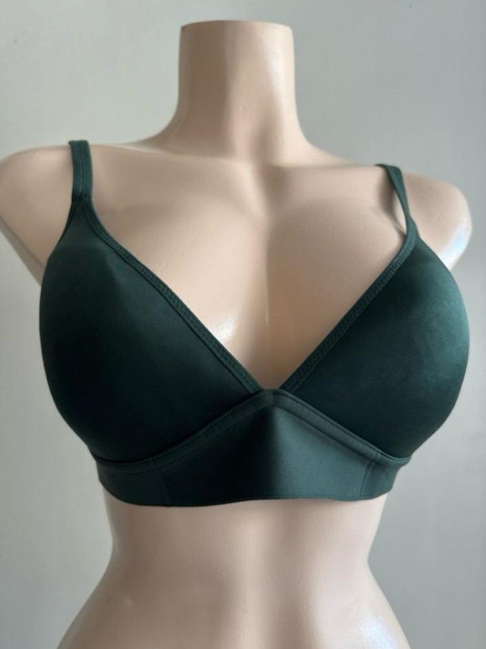 Aerie Nonwire padded bra 34D (Category: Undergarments & Loungewear) located in Llanera. Submitted by expresclothing (Listing ID 1469002058, Image 2). Description: .