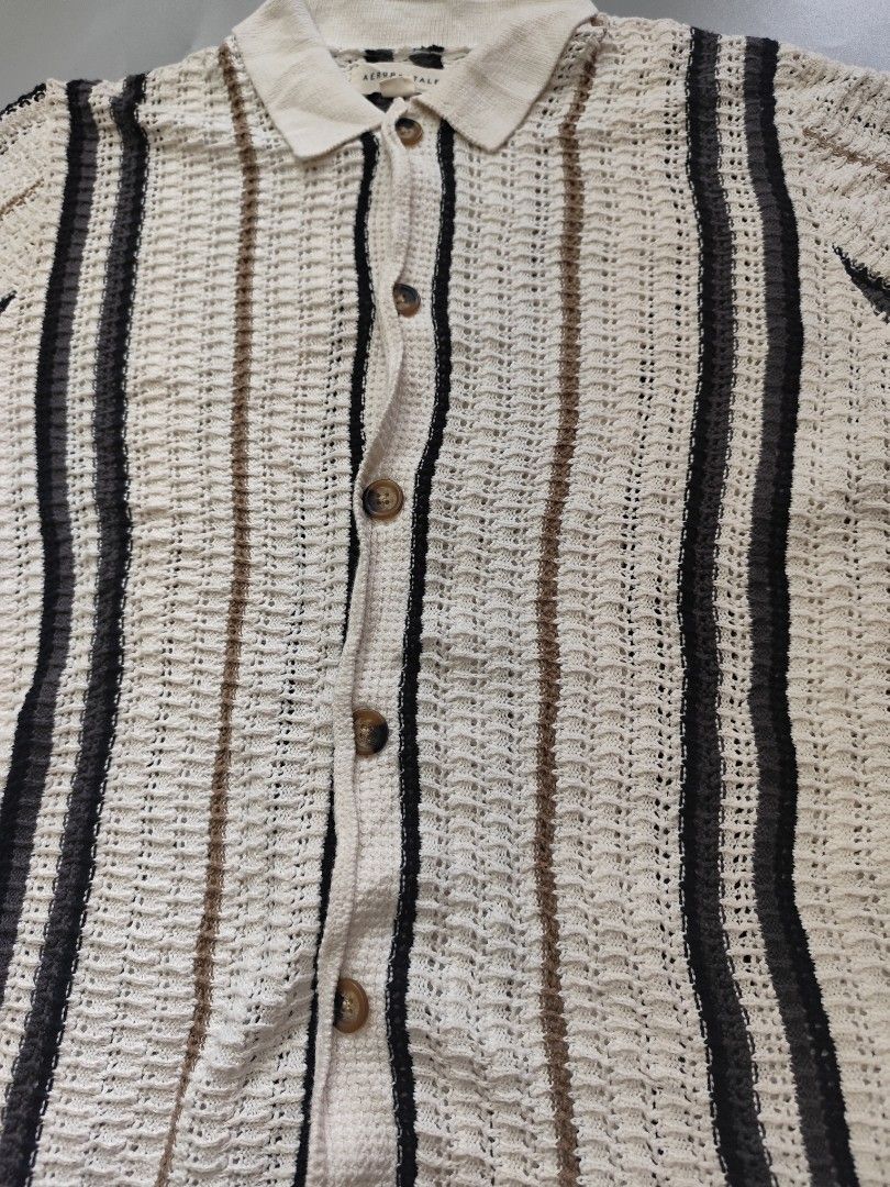 Aeropostale Knit Stripe Polo (Category: Tshirts & Polo Shirts ) located in Caloocan City. Submitted by triftbyzion (Listing ID 1468946319, Image 1). Description: Aeropostale Knit Stripe Polo Like New Condition Tripe SIZE Medium.