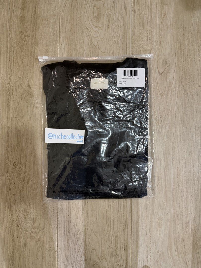 Aimé Leon Dore SS Micro Din Logo Tee Jet Black (Category: Tshirts & Polo Shirts ) located in Manila. Submitted by nichhee (Listing ID 1469087569, Image 2). Description: Aime Leon Dore Micro Logo Tee Color: Black Size: XL (24” × 28”) Price: P7,500 100% LEGIT DM to purchase All sales final.