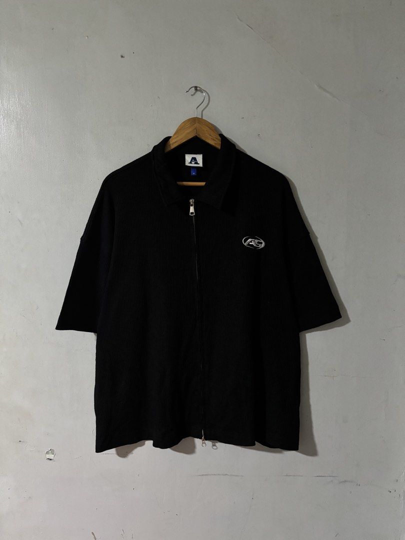 AIMLESS ZIP UP POLO (Category: Tshirts & Polo Shirts ) located in Pasay City. Submitted by turthrift (Listing ID 1469045574, Image 2). Description: W24 L27 L to XL boxy.
