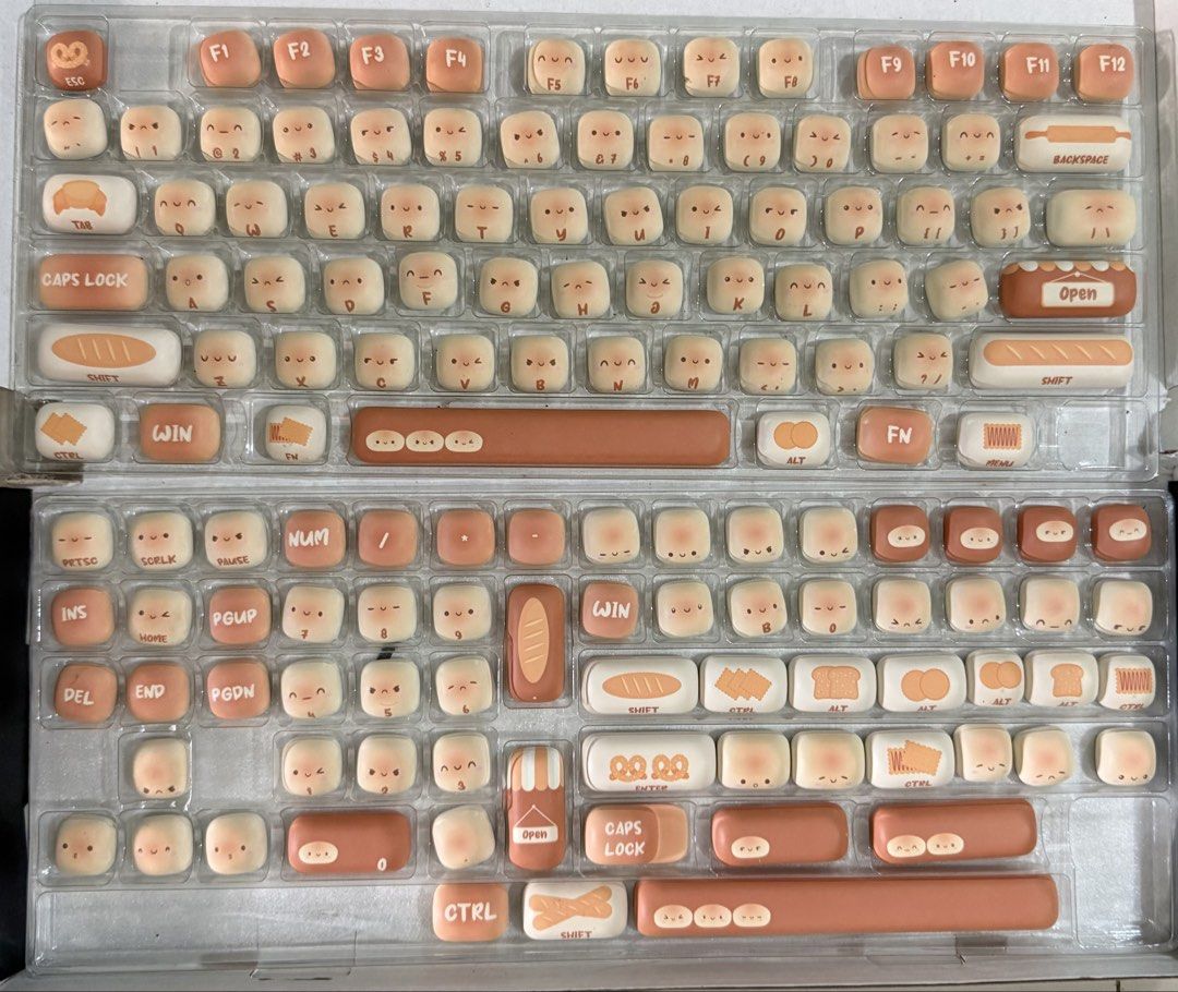 Akko Wonderbunland Keycaps (Category: Computer Keyboard) located in Batangas. Submitted by skylermikana (Listing ID 1468989045, Image 1). Description: Hi! For same day delivery via lalamove, book mo muna then I'll send a picture sayo. Pwede mo pa-confirm sa rider before mag-payment sakin. For LBC/JnT shipping, magsesend din ako ng qr para sa booking. Thank you!.