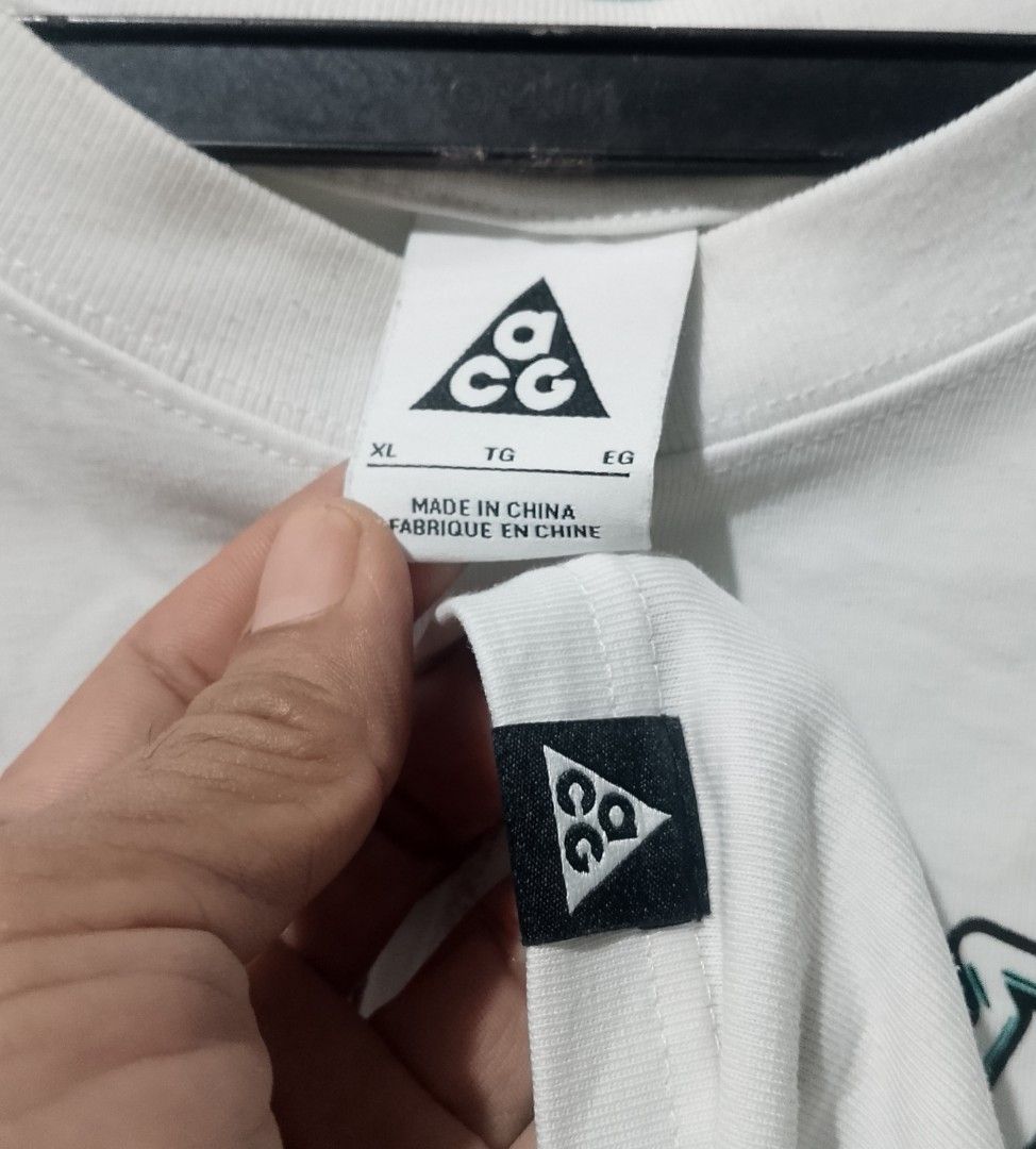 All Condition Gear (Category: Tshirts & Polo Shirts ) located in Davao. Submitted by outdatedfinds (Listing ID 1469060141, Image 3). Description: For Sale Nike ACG Size XL on Tag 23.5X28.5 Excellent Condition 1k Plus SF Davao City Location hmu f interested.