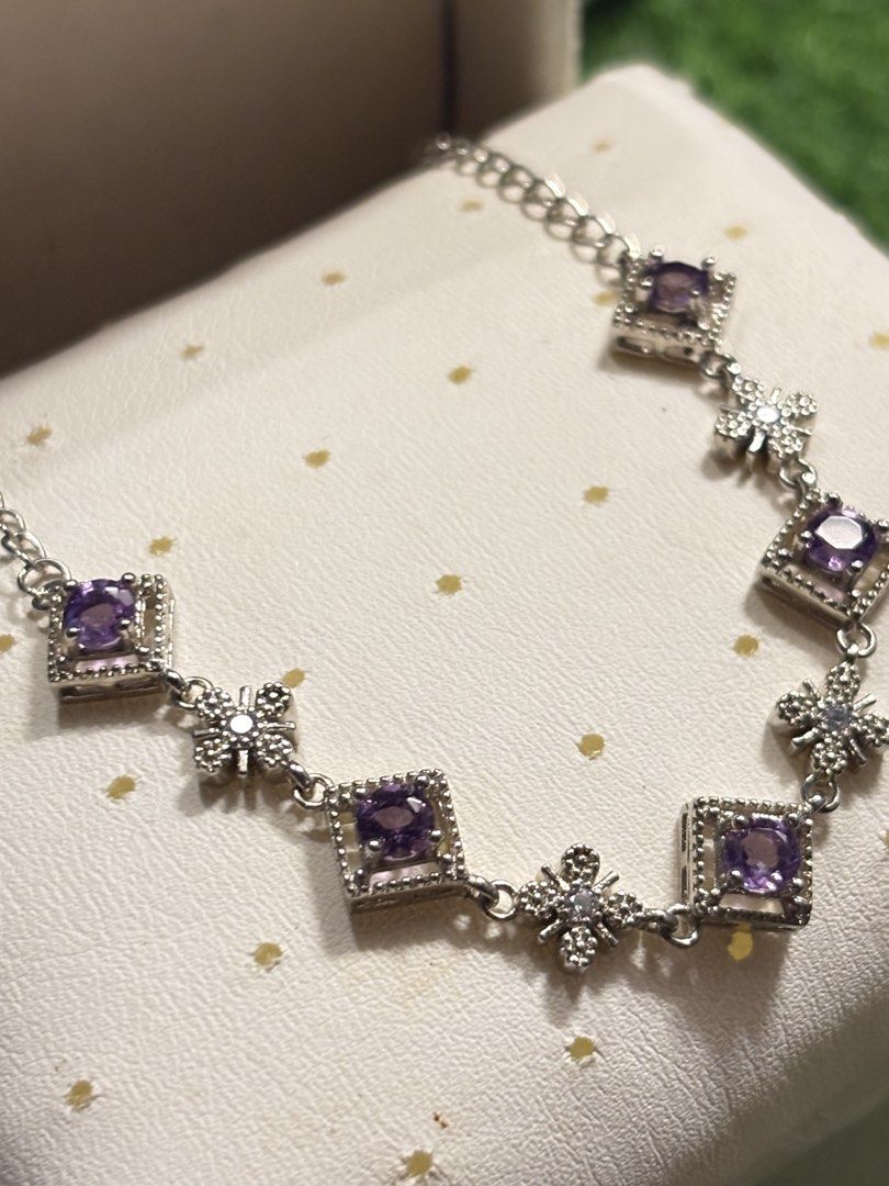 Amethyst bracelet (Category: Bracelets) located in Davao. Submitted by ememlou17 (Listing ID 1469073938, Image 1). Description: Amethyst bracelet Size7-7.5 No markings Rodium/ Platinum over copper based metal Tarnish resistant with extra care Message me directly📩.