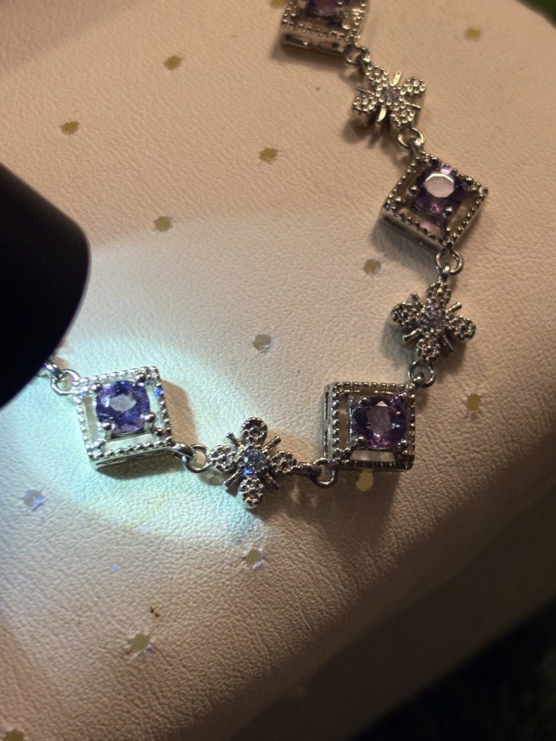 Amethyst bracelet (Category: Bracelets) located in Davao. Submitted by ememlou17 (Listing ID 1469073938, Image 3). Description: Amethyst bracelet Size7-7.5 No markings Rodium/ Platinum over copper based metal Tarnish resistant with extra care Message me directly📩.