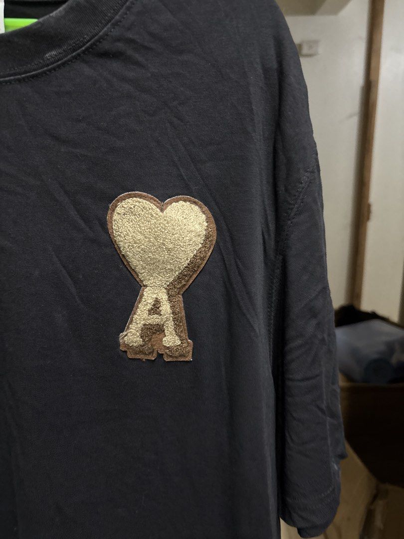 AMI Paris Tshirt (Category: Tshirts & Polo Shirts ) located in Puerto Princesa. Submitted by 18arc (Listing ID 1469065076, Image 2). Description: .