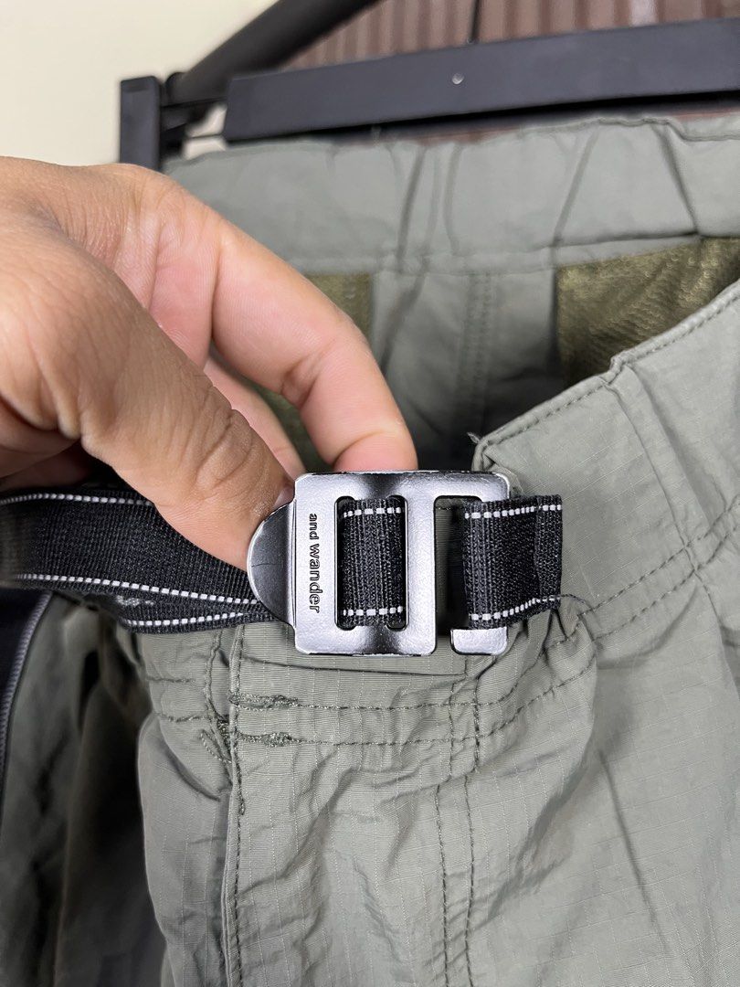 And wander Oversized Cargo Shorts (Olive green) (Category: Shorts) located in Cabanatuan. Submitted by cabsygoods (Listing ID 1469101792, Image 3). Description: And wander Oversized Cargo Shorts (Olive green) Authentic Waistline: 33 - 34 Length: 22 Very good condition No issue Color rate 9/10 Dm to purchase! 📩.