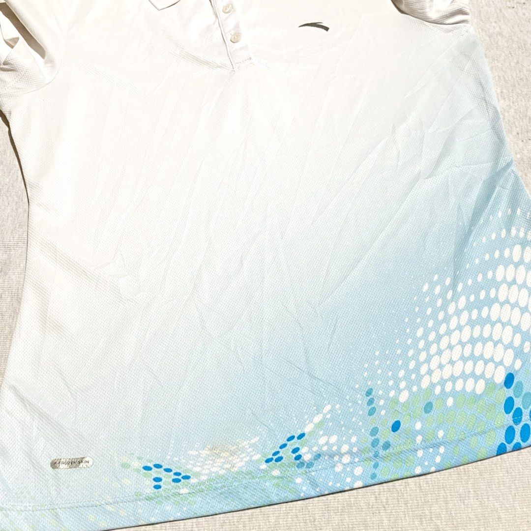 Anta Polo (Category: Activewear) located in Mabalacat. Submitted by stellargarments (Listing ID 1468976803, Image 3). Description: Length : 23 Width : 18 Condition : 9/10 makinis pa tela with complete anta buttons with necktag very comfy & smooth on skin medjo lukot pa po need wash dirt sa collar no major yellow stain color may vary due to lighting.