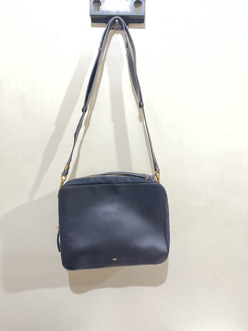 Anya Hindmarch Leather Two Way Bag (Category: Shoulder Bags) located in Taguig. Submitted by lil.ac (Listing ID 1468947288, Image 1). Description: Comes with cards. Guaranteed authentic No flaws Adjustable strap to make it crossbody or shoulder Roomy yet structured bag. .