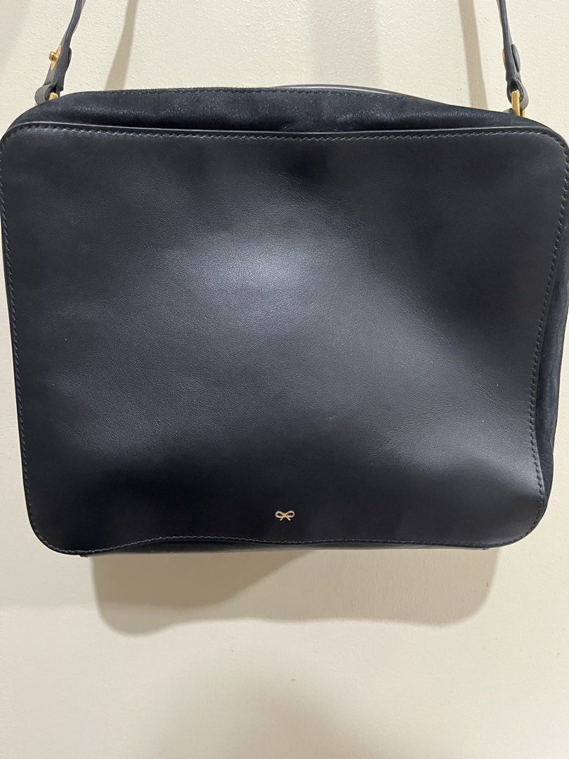Anya Hindmarch Leather Two Way Bag (Category: Shoulder Bags) located in Taguig. Submitted by lil.ac (Listing ID 1468947288, Image 2). Description: Comes with cards. Guaranteed authentic No flaws Adjustable strap to make it crossbody or shoulder Roomy yet structured bag. .