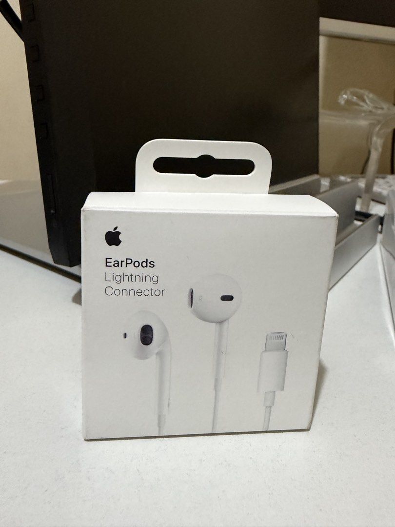 Apple EarPods with Lightning Connector MWTY3FE/A (Category: Earphones) located in Rizal. Submitted by gia_12 (Listing ID 1469139143, Image 1). Description: - Authentic Apple EarPods with Lightning Connector (Model: MWTY3FE/A, Part No: FGJ54642V5) - factory sealed in original retail packaging with intact barcode labels - Designed by Apple in California, assembled in Vietnam - Plugs directly into your iPhone or iPad charging port for seamless audio
