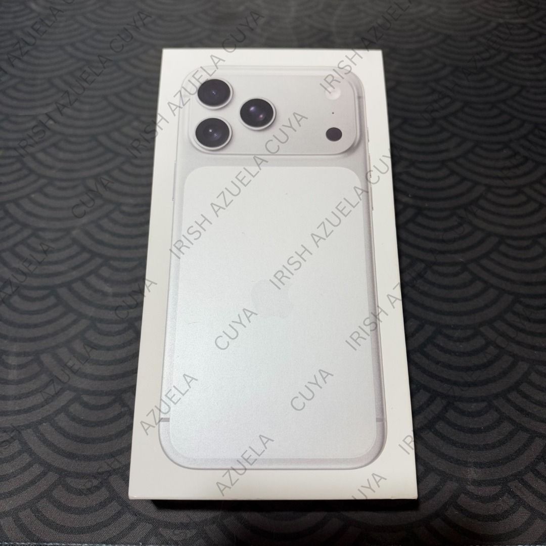 Apple iPhone 17 Pro Max (Silver, 256GB) (Category: iPhone 17 Series) located in Caloocan City. Submitted by irish.cuya24-15179 (Listing ID 1469052268, Image 1). Description: 📱 FOR SALE: iPhone 17 Pro Max – Silver | 256GB 💰 Price: ₱64,000 FIXED Selling my iPhone 17 Pro Max (Silver, 256GB). First owner, purchased in Hong Kong, with official receipt. The unit is in good condition and has NO ISSUES. 📌 Unit Details: Model: iPhone 17 Pro Max Color: 