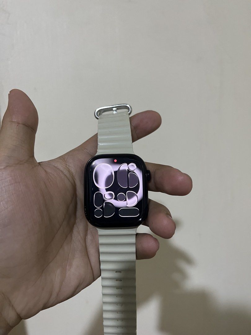 Apple Watch Series 10 GPS (46mm) (Category: Wearables & Smart Watches) located in Manila. Submitted by jeppy393 (Listing ID 1468968902, Image 2). Description: Apple Watch Series 10 GPS 46mm Can Nego 90% Battery Health ‼️ Originally bought for 25k at PowerMac Robinsons (No receipt available) Used for 1 1/2 year 📦 INCLUSIONS: * ✅ Apple Watch Series 10 GPS 46mm * ✅ Original box * ✅ Original braided charger * ✅ 5 FREE straps * ✅ 2 FREE watch cases w