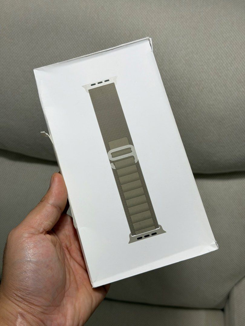 Apple Watch Ultra 49mm Alpine Loop (Category: Wearables & Smart Watches) located in Cainta. Submitted by vnty.thrift (Listing ID 1469100005, Image 1). Description: Apple Watch Ultra 49mm Olive Alpine Loop - Small- Natural Titanium Finish Details: • Compatibility: Apple Watch 44mm / 45mm / 46mm / 49mm • Color: Olive • Band Size: Small • Case Finish: Natural Titanium • Condition: Brand-new, sealed • Bought from Power Mac • Price: ₱1,799 (from ₱5,99