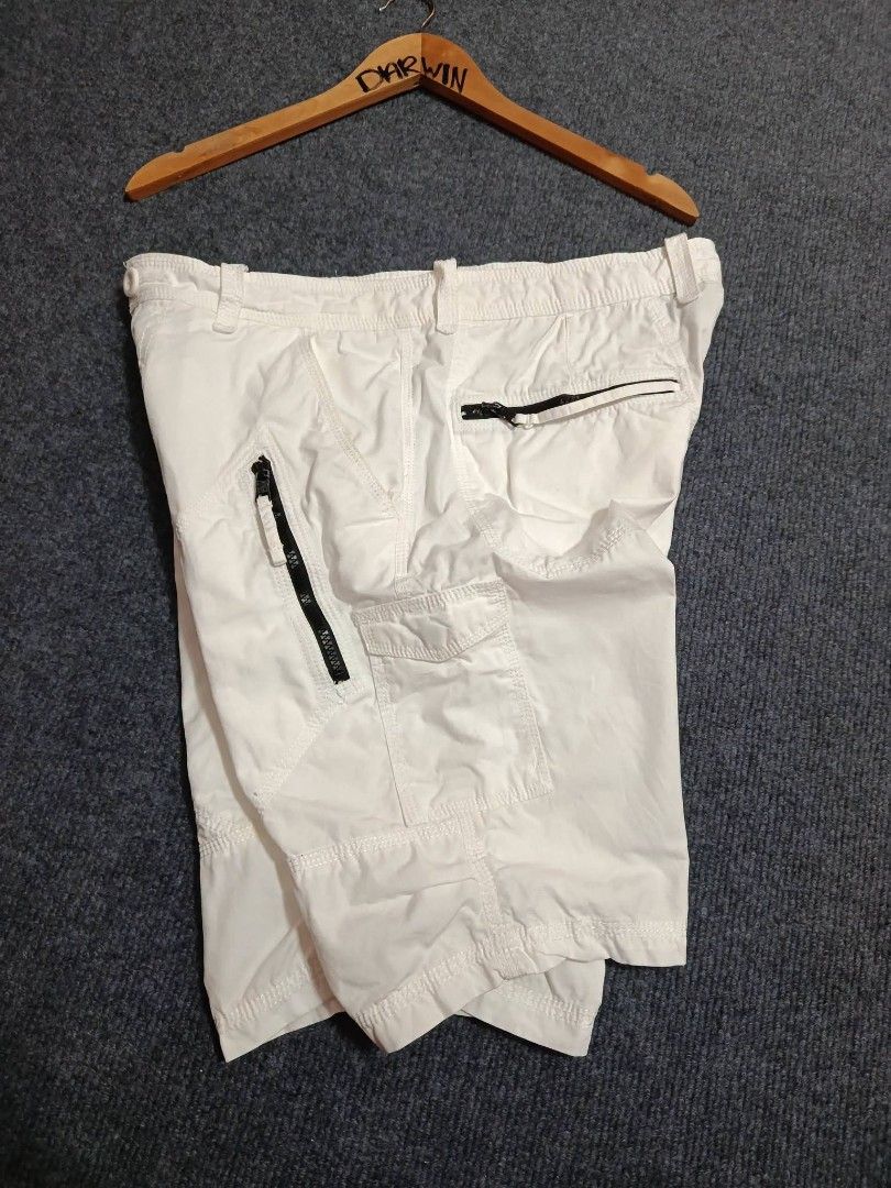 🏷️Armani Exchange Men's Cargo Short (Category: Shorts) located in Cebu City. Submitted by keenstone_24df15 (Listing ID 1468957316, Image 1). Description: 💯 Authentic 🏷️Armani Exchange Men's Cargo Short Size: 33 Length: 20 Hem: 9 Colorate & Condition: 9.8 Out Of 10 Excellent Condition No Issue 📌Mine: 850 ✈️Free Shipping 🏠Location: Cebu City 🚚Thru J&T (Door To Door).