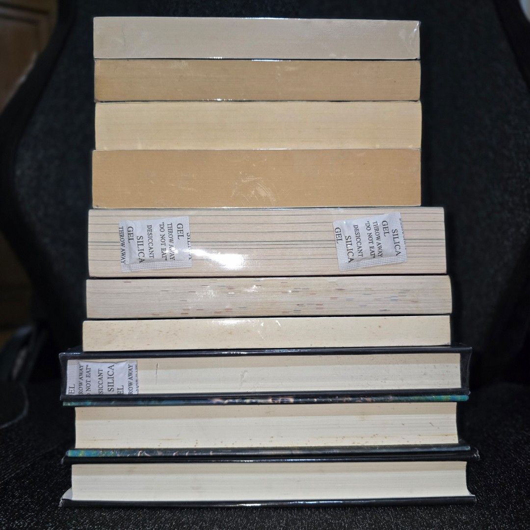 Assorted Thriller Books Bundle (Category: Storybooks) located in Manila. Submitted by kanz.reads (Listing ID 1468954968, Image 3). Description: - Set of 10 thriller and fiction paperbacks - Authors include B.A. Paris, Debbie Howells, T.M. Logan, R.L. Stine, Megan Miranda, Agatha Christie, Josh Malerman, Paula Hawkins, and Andy Martino - Genres range from mystery and suspense to true crime - Each book is individually wrapped in protective plastic 
