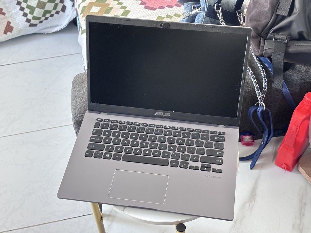 ASUS M409D (Category: Laptops & Notebooks) located in Cavite. Submitted by mikaelabalabis (Listing ID 1469160051, Image 2). Description: Used only for school - Used but not Abused - Updated Miscrosoft - Upgraded from 128GB to 512GB - Upgraded RAM from 4GB - 8GB.