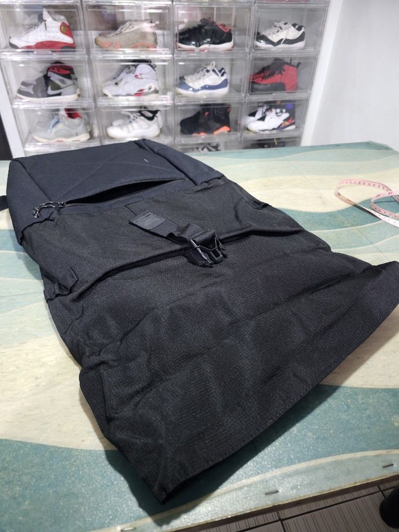 ASUS TUF Gaming Backpack Black (Category: Backpacks) located in Dasmarinas. Submitted by jazvielle (Listing ID 1469086566, Image 2). Description: - Brand: ASUS TUF Gaming - Color: All Black - Material: Sturdy, durable fabric build - Straps: Adjustable shoulder straps with quick-release buckle closure - Storage: Vertical zippered front pocket for fast access to essentials - Details: Embossed TUF Gaming patch on the front strap - Interior: Clean li