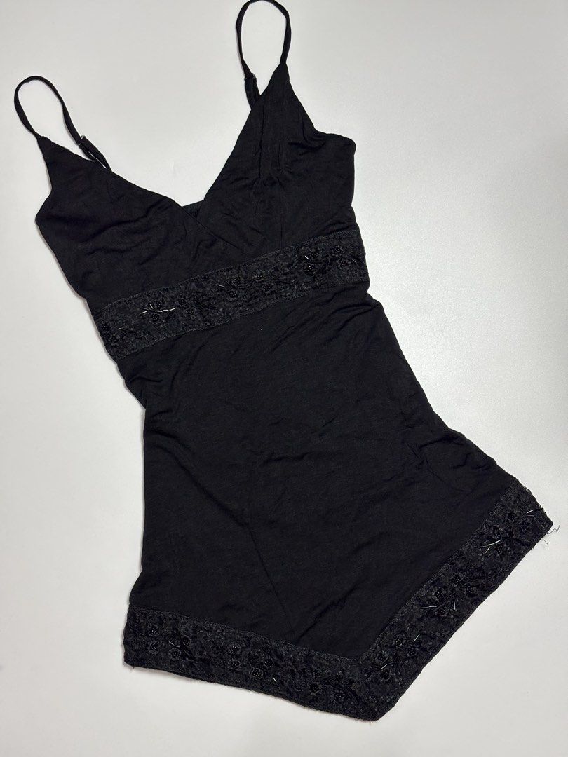 asymmetrical beaded hem cami top (Category: Sleeveless) located in Mabalacat. Submitted by lueur.rei (Listing ID 1469088405, Image 3). Description: ⊹ ࣪ ˖ S-M ⊹ ࣪ ˖ sellers fave 𖧧 mine: ₱300 𖧧 steal: ₱350 𖧧 lock (au): ₱400 — eob: OCT 20 - 8 PM ⊹₊˚‧︵‿₊୨ᰔ୧₊‿︵‧˚₊⊹ — measurements were taken in flat lay — picture may vary due to lighting — please read guidelines before buying — once item is confirmed, please send your complete order form and screens